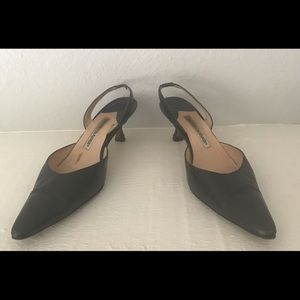 Manolo Blahnik kitten heels, size 39.5,